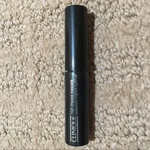 Clinique High Impact Mascara in Black Travel Size